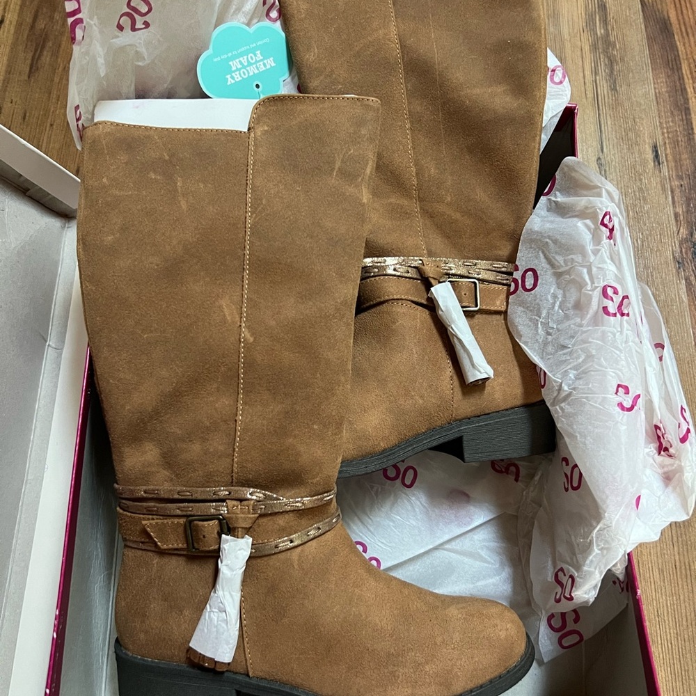 SO Kids Brown Boots with Tan Accents